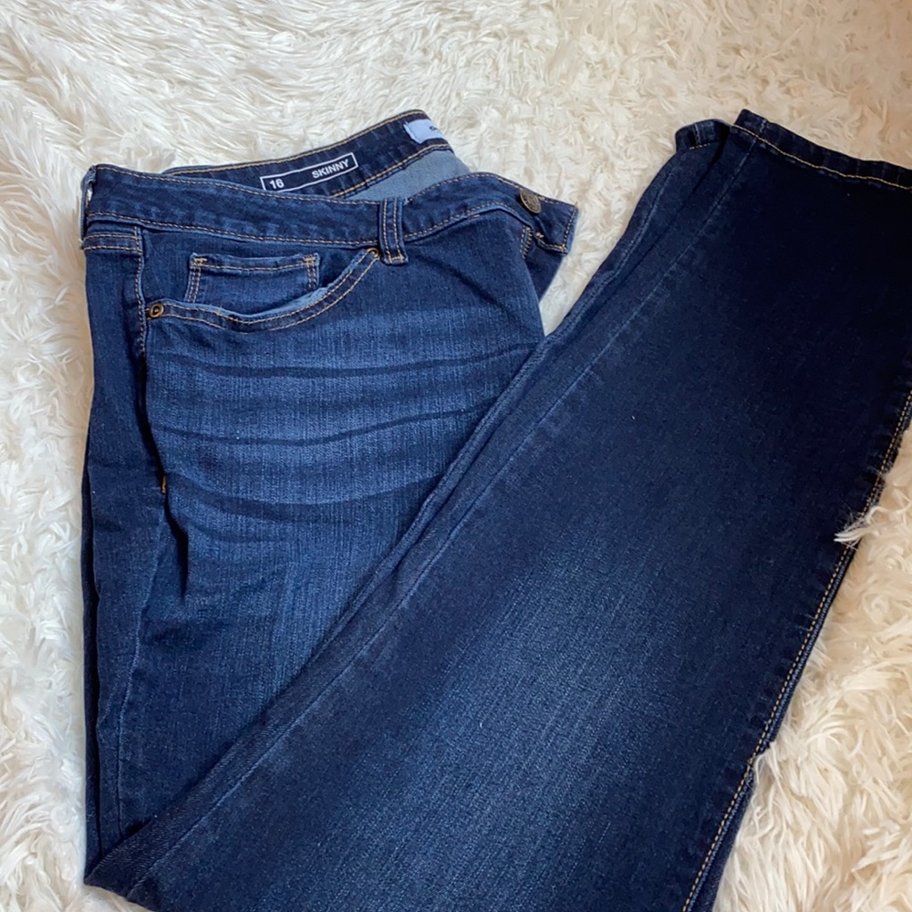 Sonoma skinny jeans, straight leg